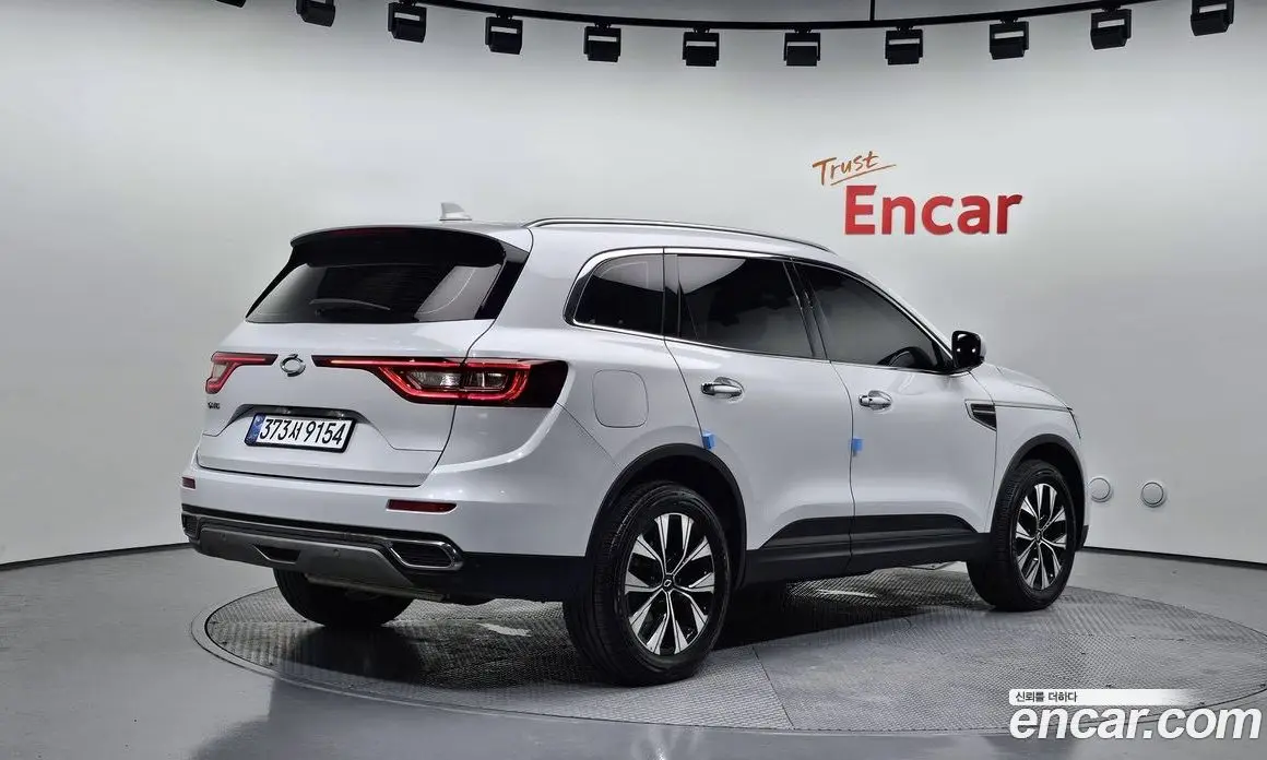 Renault (Samsung) QM6 2023 2.0 автомат (гидро), фото 2 Renault (Samsung) QM6 2023 2.0 автомат (гидро), фото 2