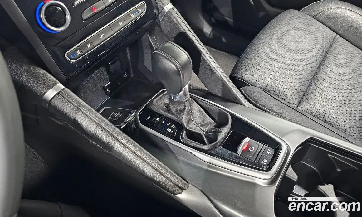 Renault (Samsung) QM6 2023 2.0 автомат (гидро), фото 12 Renault (Samsung) QM6 2023 2.0 автомат (гидро), фото 12