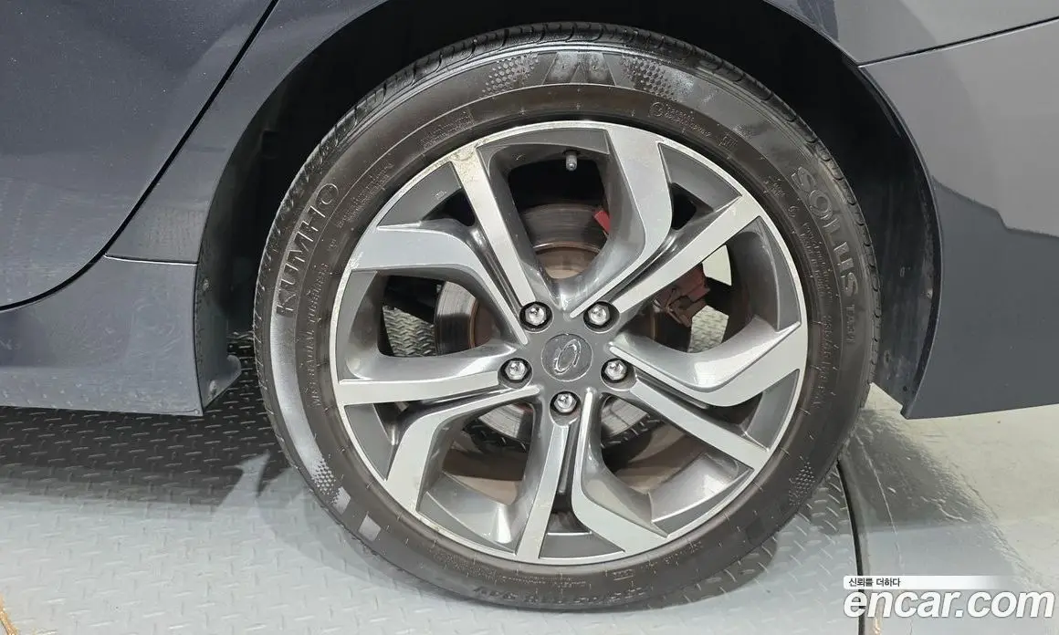 Renault (Samsung) SM7 2012 2.5 автомат (гидро), фото 7 Renault (Samsung) SM7 2012 2.5 автомат (гидро), фото 7