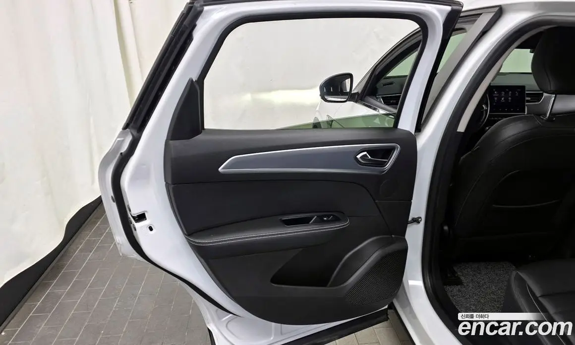 Renault (Samsung) XM3 2021 1.6 автомат (гидро), фото 15 Renault (Samsung) XM3 2021 1.6 автомат (гидро), фото 15