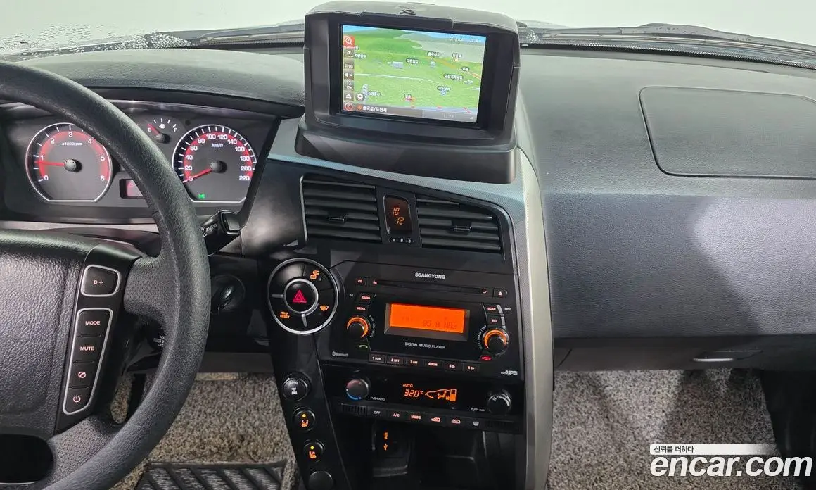 SsangYong Korando 2013 2.0 автомат (гидро), фото 20 SsangYong Korando 2013 2.0 автомат (гидро), фото 20