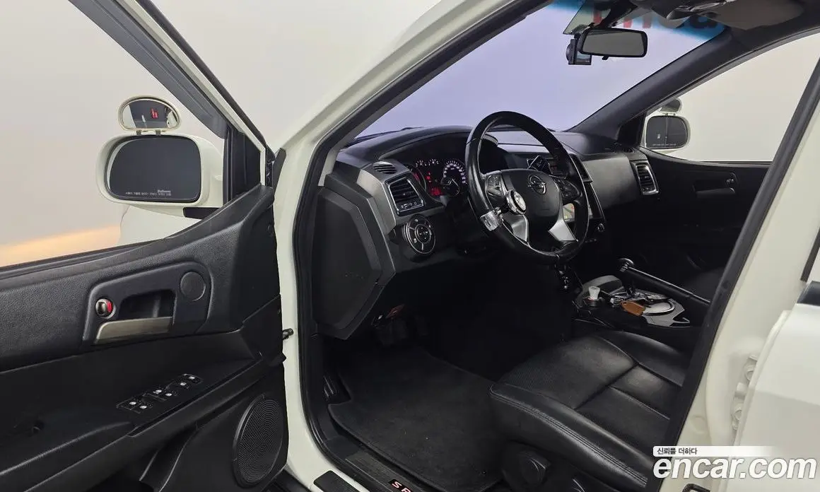 SsangYong Korando 2017 2.2 автомат (гидро), фото 13 SsangYong Korando 2017 2.2 автомат (гидро), фото 13