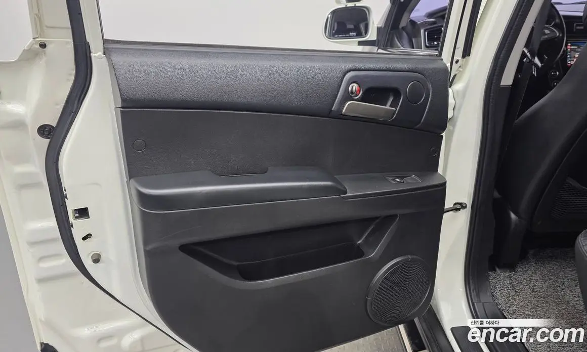 SsangYong Korando 2017 2.2 автомат (гидро), фото 15 SsangYong Korando 2017 2.2 автомат (гидро), фото 15