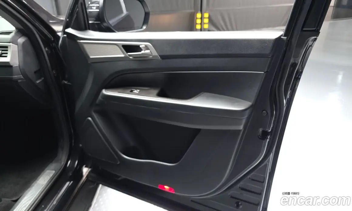 SsangYong Rexton 2018 2.2 автомат (гидро), фото 14