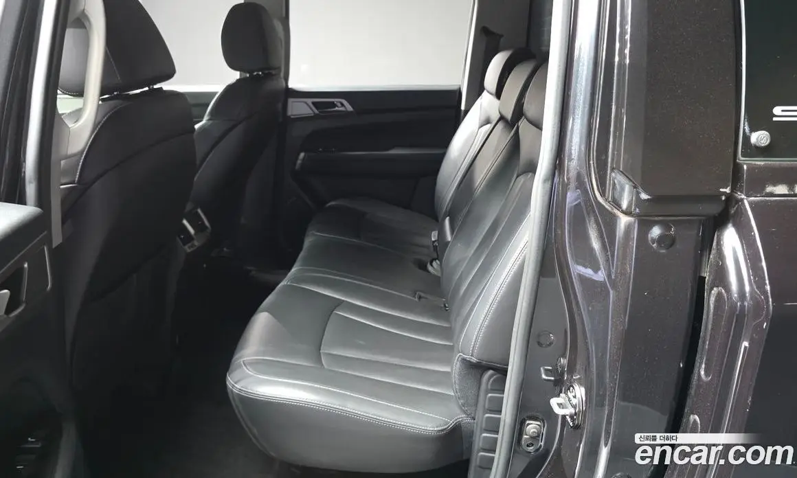 SsangYong Rexton 2018 2.2 автомат (гидро), фото 16