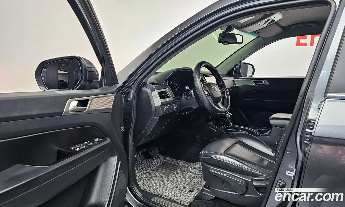 SsangYong Rexton 2019 2.2 автомат (гидро), фото 13