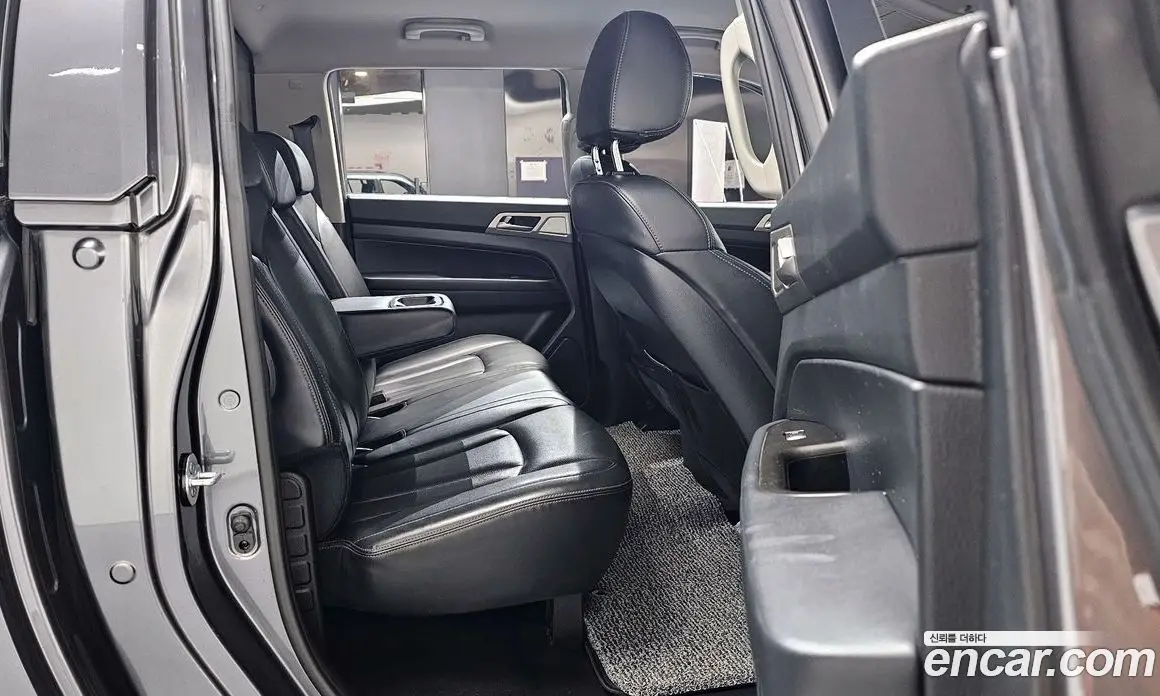 SsangYong Rexton 2019 2.2 автомат (гидро), фото 17