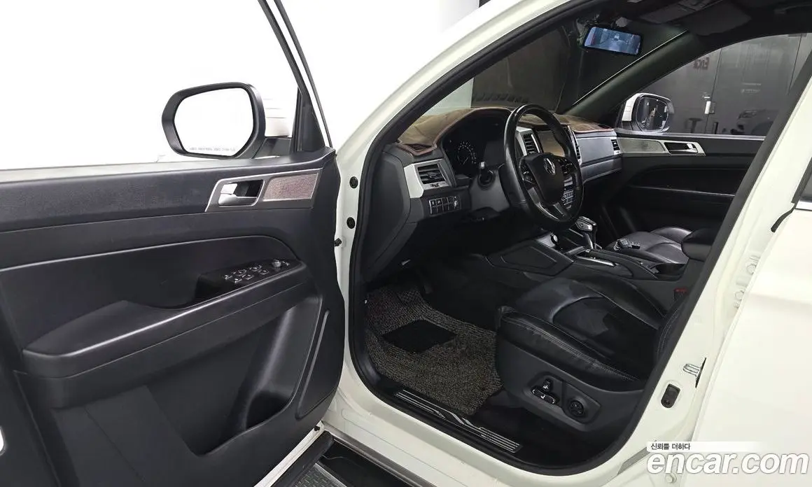 SsangYong Rexton 2019 2.2 автомат (гидро), фото 13 SsangYong Rexton 2019 2.2 автомат (гидро), фото 13