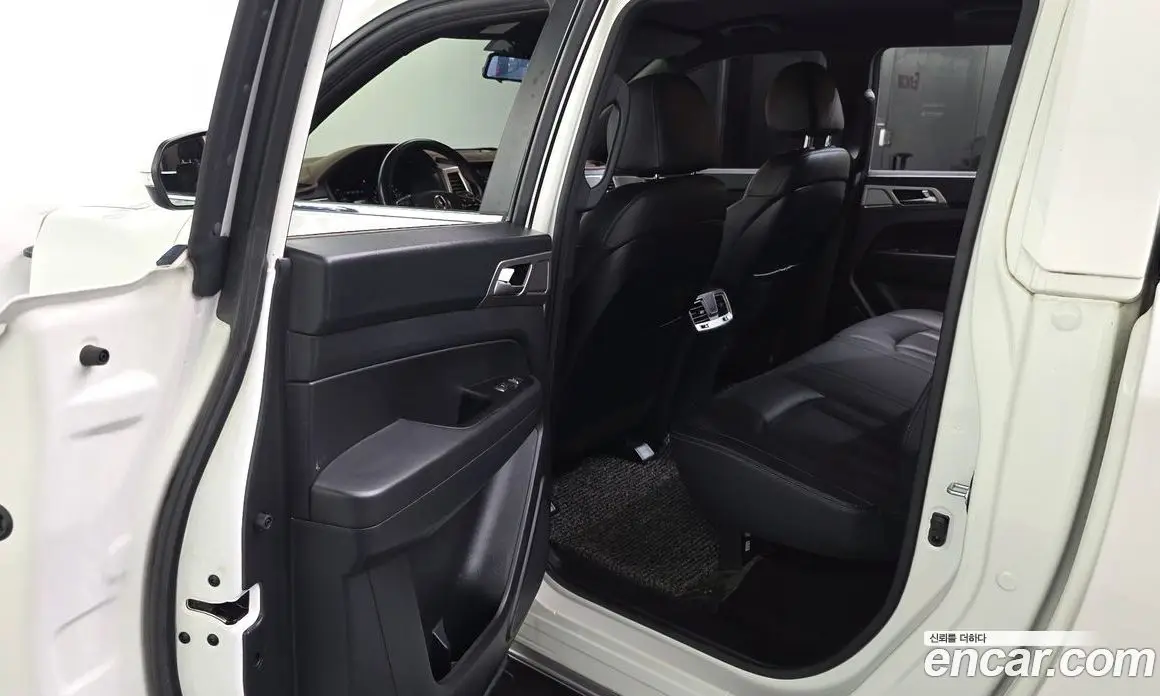 SsangYong Rexton 2019 2.2 автомат (гидро), фото 16 SsangYong Rexton 2019 2.2 автомат (гидро), фото 16