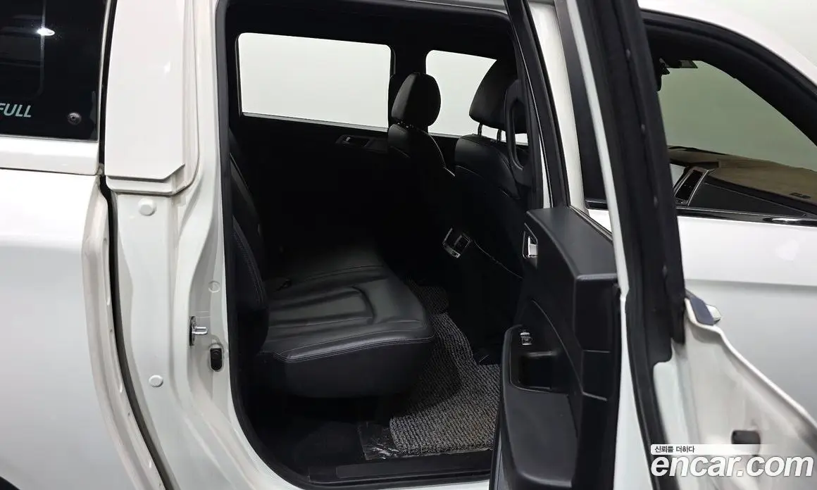 SsangYong Rexton 2019 2.2 автомат (гидро), фото 18 SsangYong Rexton 2019 2.2 автомат (гидро), фото 18