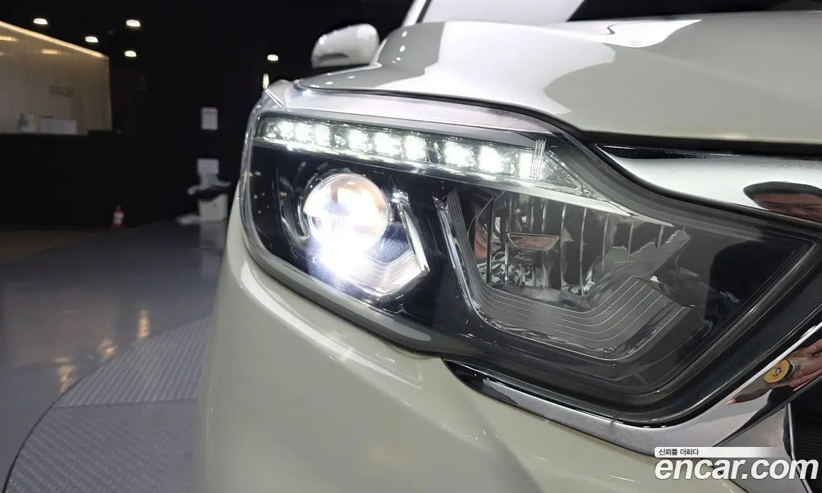 SsangYong Rexton 2019 2.2 автомат (гидро), фото 8 SsangYong Rexton 2019 2.2 автомат (гидро), фото 8