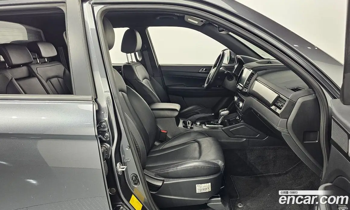 SsangYong Rexton 2020 2.2 автомат (гидро), фото 17