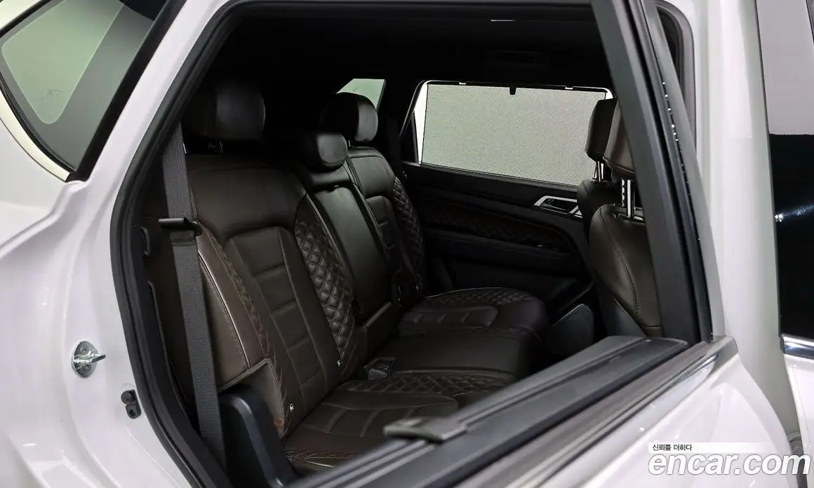 SsangYong Rexton 2022 2.2 автомат (гидро), фото 18