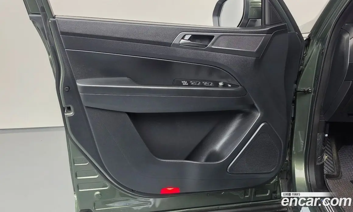 SsangYong Rexton 2022 2.2 автомат (гидро), фото 14