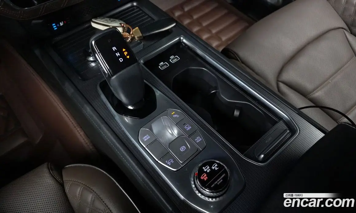 SsangYong Rexton 2023 2.2 автомат (гидро), фото 12