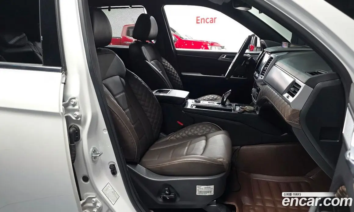 SsangYong Rexton 2023 2.2 автомат (гидро), фото 16