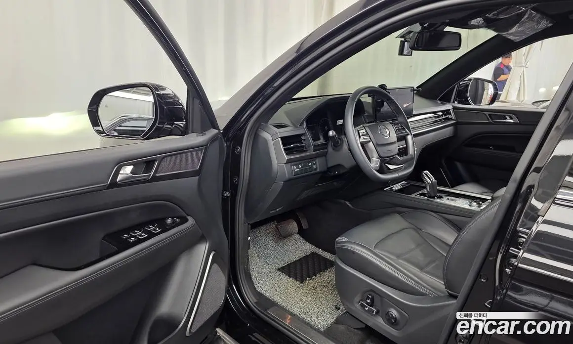 SsangYong Rexton 2025 2.2 автомат (гидро), фото 13 SsangYong Rexton 2025 2.2 автомат (гидро), фото 13