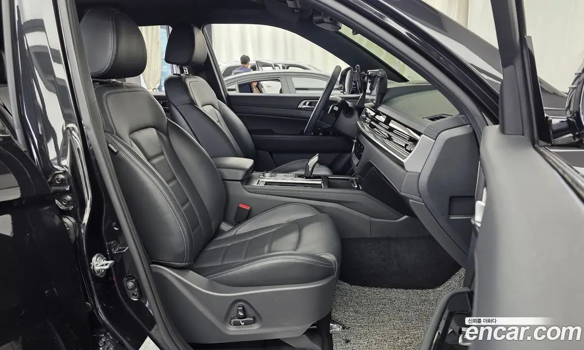 SsangYong Rexton 2025 2.2 автомат (гидро), фото 17 SsangYong Rexton 2025 2.2 автомат (гидро), фото 17