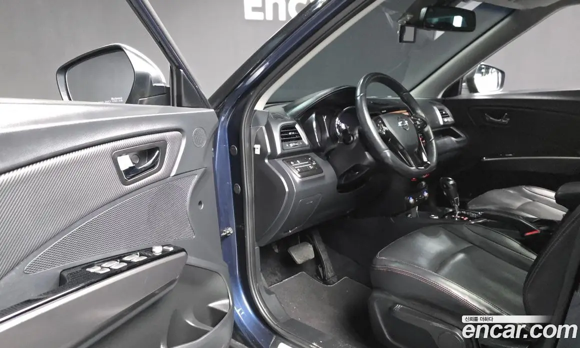 SsangYong TIBOLI 2017 1.6 автомат (гидро), фото 13