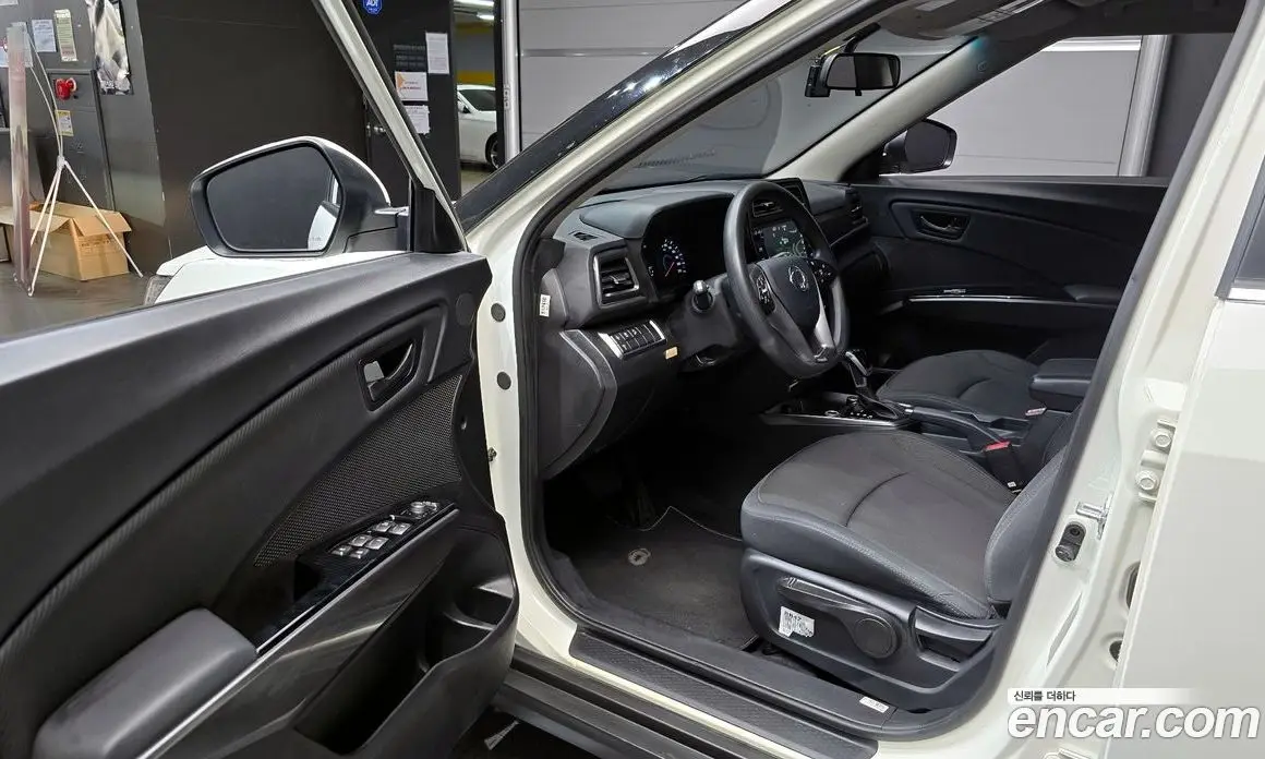 SsangYong TIBOLI 2019 1.5 автомат (гидро), фото 13