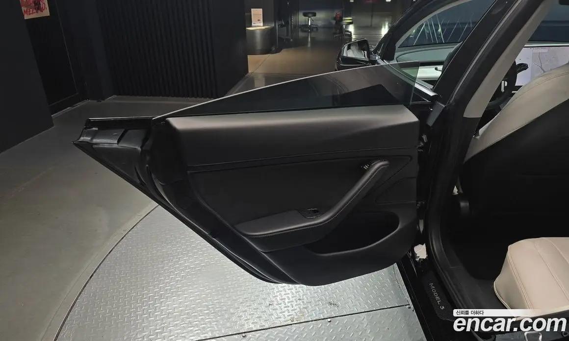 Tesla Model 3 2021 0.2 автомат (гидро), фото 15