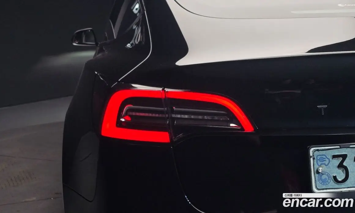 Tesla Model 3 2021 0.2 автомат (гидро), фото 9