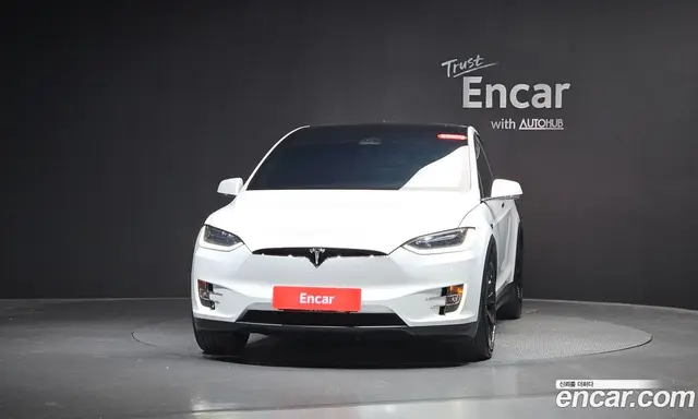 Tesla Model X 2019 0.3 автомат (гидро), миниатюра 2