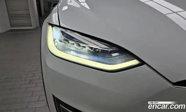 Tesla Model X 2019 0.3 автомат (гидро), миниатюра 7