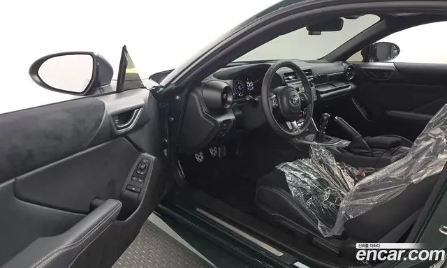 Toyota 86 2025 2.4 механика, миниатюра 12