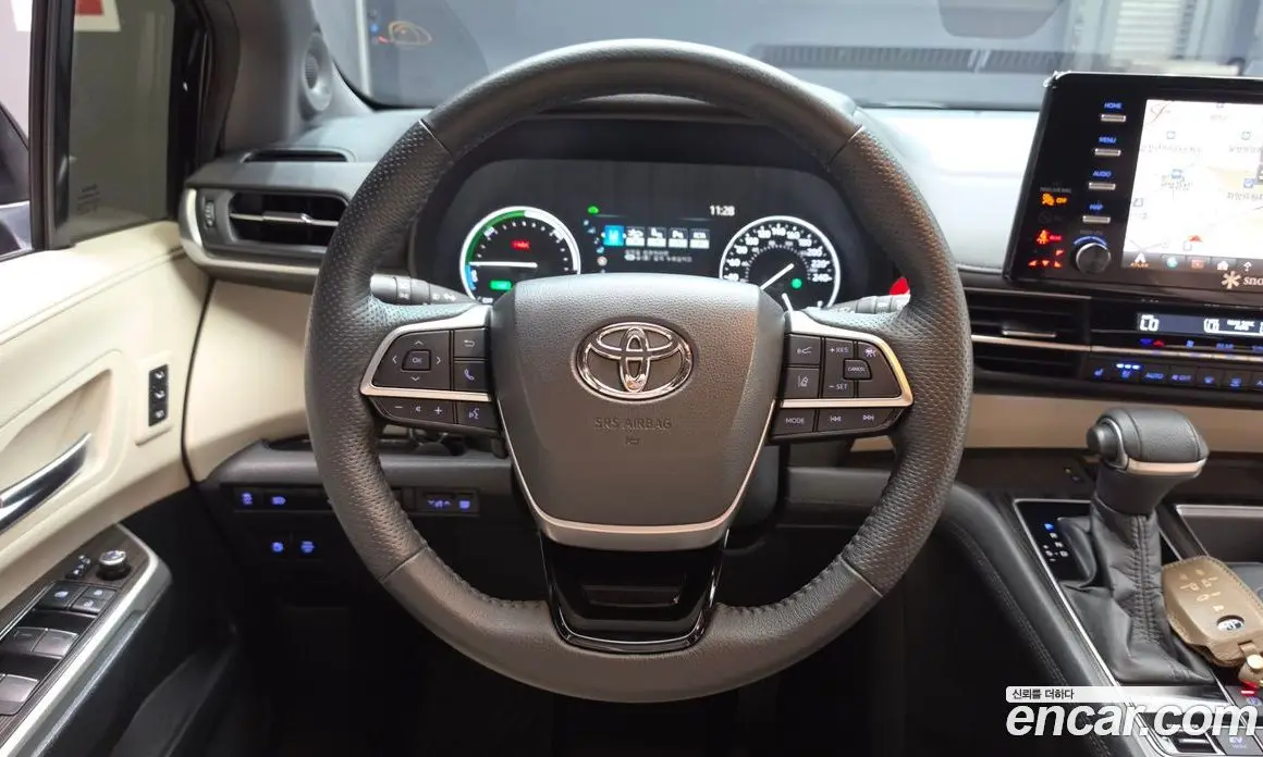 Toyota Sienna 2021 2.5 автомат (гидро), фото 19 Toyota Sienna 2021 2.5 автомат (гидро), фото 19