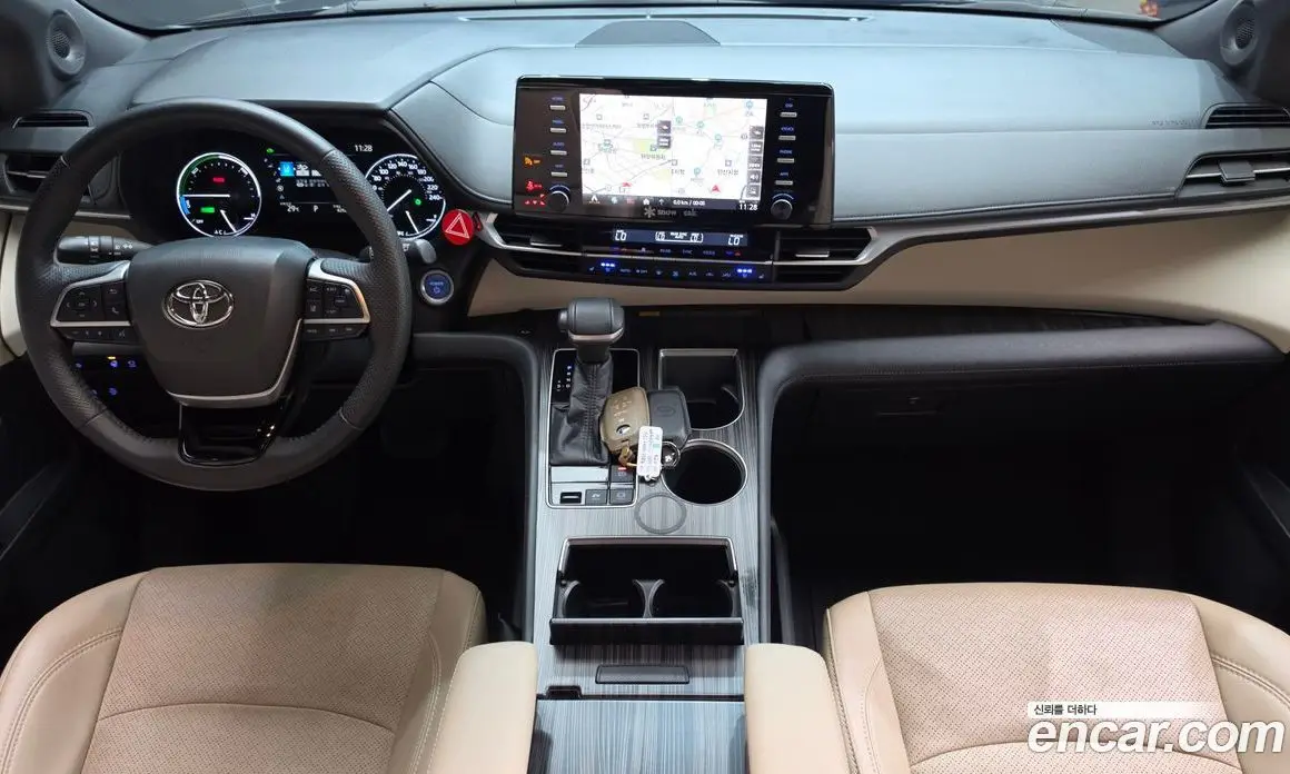 Toyota Sienna 2021 2.5 автомат (гидро), фото 10 Toyota Sienna 2021 2.5 автомат (гидро), фото 10