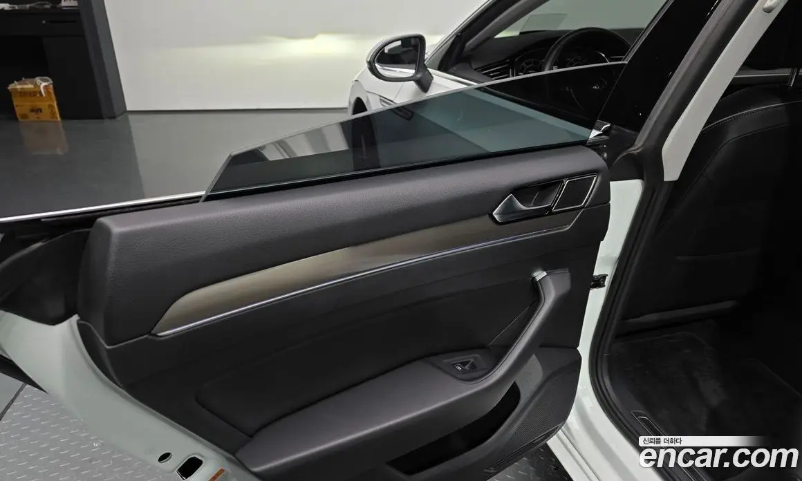 Volkswagen Arteon 2019 2.0 автомат (гидро), фото 15 Volkswagen Arteon 2019 2.0 автомат (гидро), фото 15