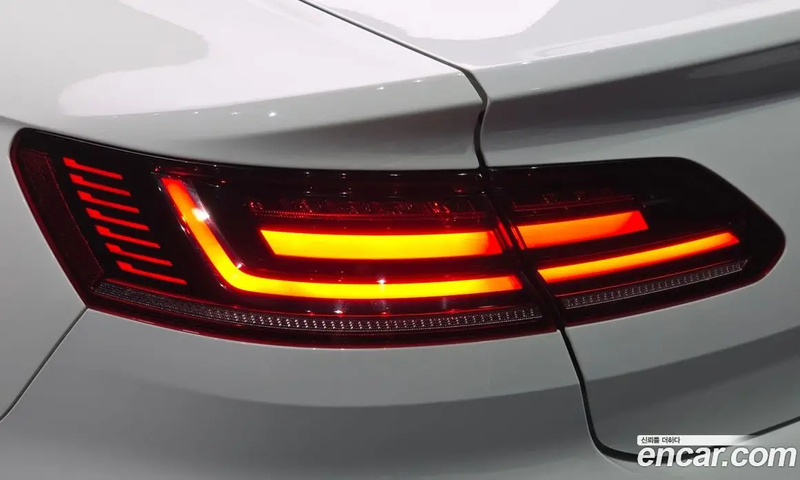 Volkswagen Arteon 2019 2.0 автомат (гидро), фото 9 Volkswagen Arteon 2019 2.0 автомат (гидро), фото 9