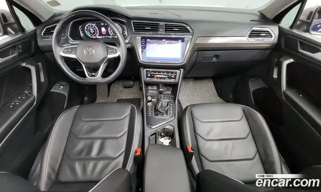 Volkswagen Tiguan 2023 2.0 автомат (гидро), миниатюра 10 Volkswagen Tiguan 2023 2.0 автомат (гидро), миниатюра 10