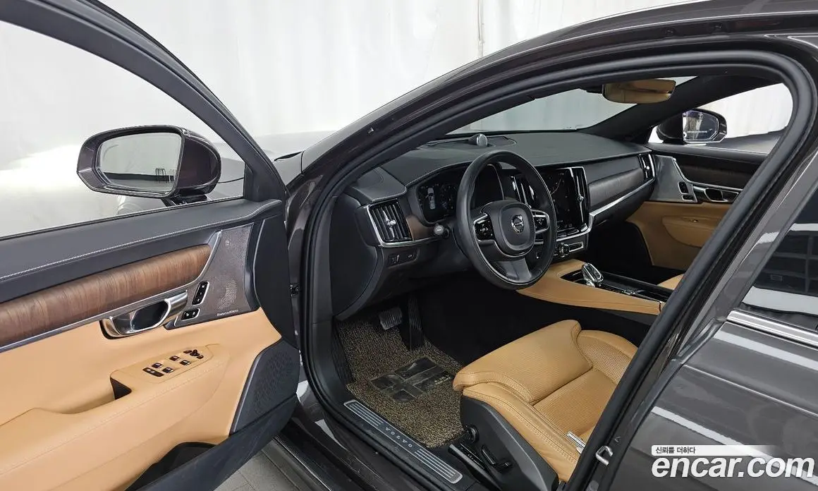 Volvo S90 2021 2.0 автомат (гидро), фото 13 Volvo S90 2021 2.0 автомат (гидро), фото 13