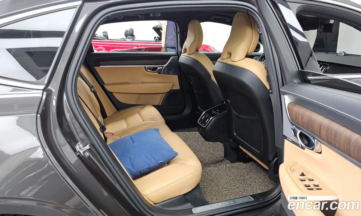 Volvo S90 2021 2.0 автомат (гидро), фото 18 Volvo S90 2021 2.0 автомат (гидро), фото 18