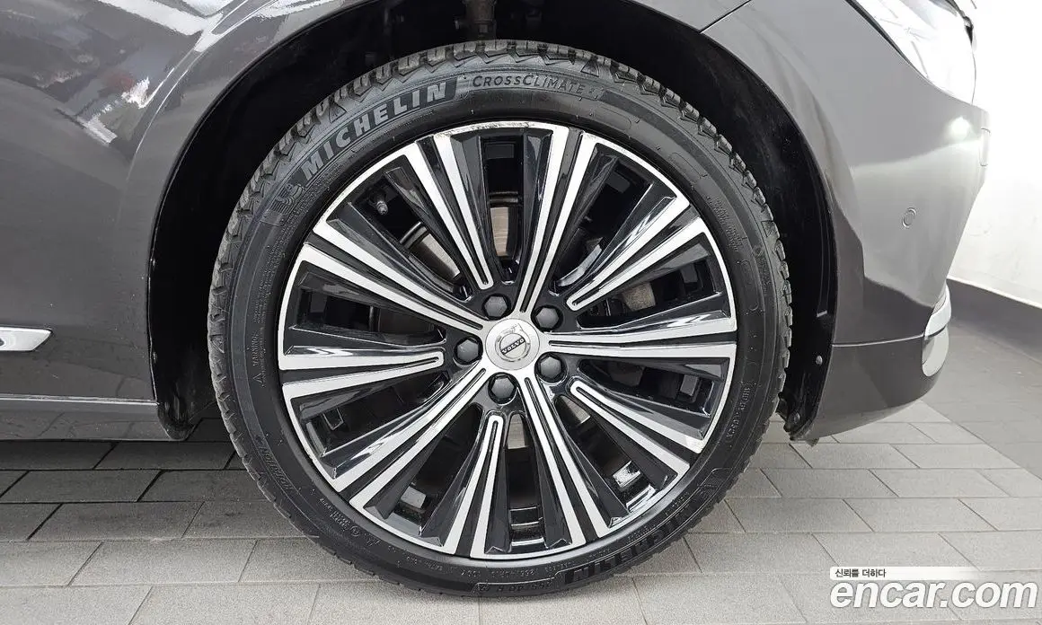Volvo S90 2021 2.0 автомат (гидро), фото 7 Volvo S90 2021 2.0 автомат (гидро), фото 7