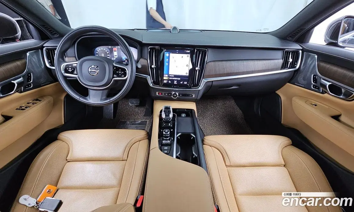 Volvo S90 2021 2.0 автомат (гидро), фото 10 Volvo S90 2021 2.0 автомат (гидро), фото 10
