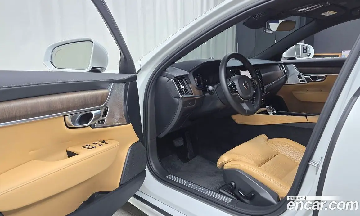 Volvo S90 2022 2.0 автомат (гидро), фото 13 Volvo S90 2022 2.0 автомат (гидро), фото 13