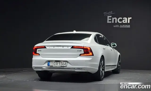 Volvo S90 2022 2.0 автомат (гидро), миниатюра 4 Volvo S90 2022 2.0 автомат (гидро), миниатюра 4