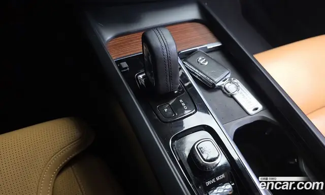 Volvo V60 2020 2.0 автомат (гидро), миниатюра 12