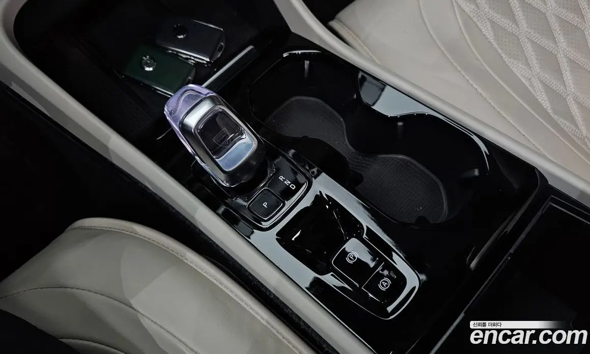 Volvo XC40 2025 2.0 автомат (гидро), фото 12 Volvo XC40 2025 2.0 автомат (гидро), фото 12