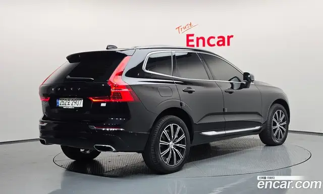 Volvo XC60 2021 2.0 автомат (гидро), миниатюра 2 Volvo XC60 2021 2.0 автомат (гидро), миниатюра 2