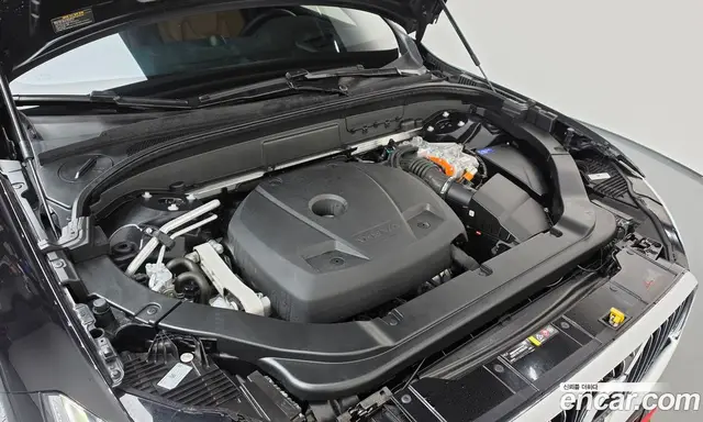 Volvo XC60 2021 2.0 автомат (гидро), миниатюра 8 Volvo XC60 2021 2.0 автомат (гидро), миниатюра 8