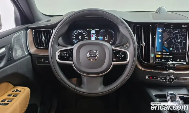 Volvo XC60 2021 2.0 автомат (гидро), миниатюра 9 Volvo XC60 2021 2.0 автомат (гидро), миниатюра 9