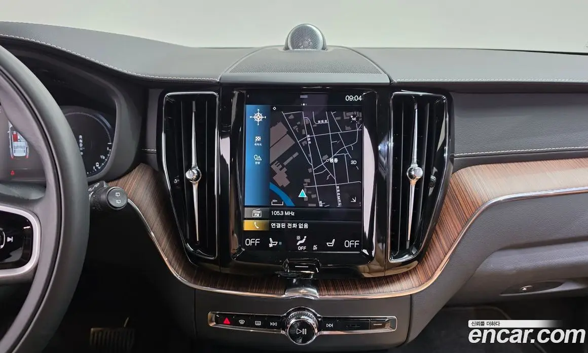 Volvo XC60 2021 2.0 автомат (гидро), фото 10 Volvo XC60 2021 2.0 автомат (гидро), фото 10