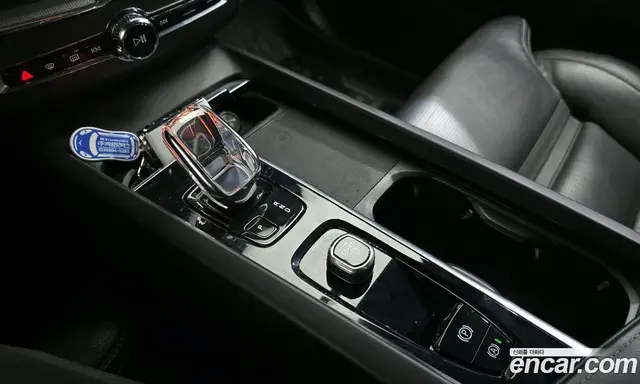 Volvo XC60 2022 2.0 автомат (гидро), миниатюра 12