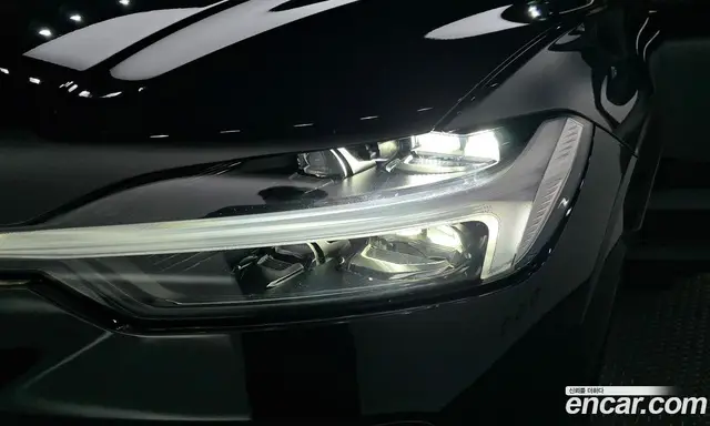 Volvo XC60 2022 2.0 автомат (гидро), миниатюра 8 Volvo XC60 2022 2.0 автомат (гидро), миниатюра 8