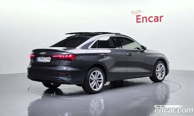 Audi A3 2023 2.0 автомат (гидро), миниатюра 2 Audi A3 2023 2.0 автомат (гидро), миниатюра 2