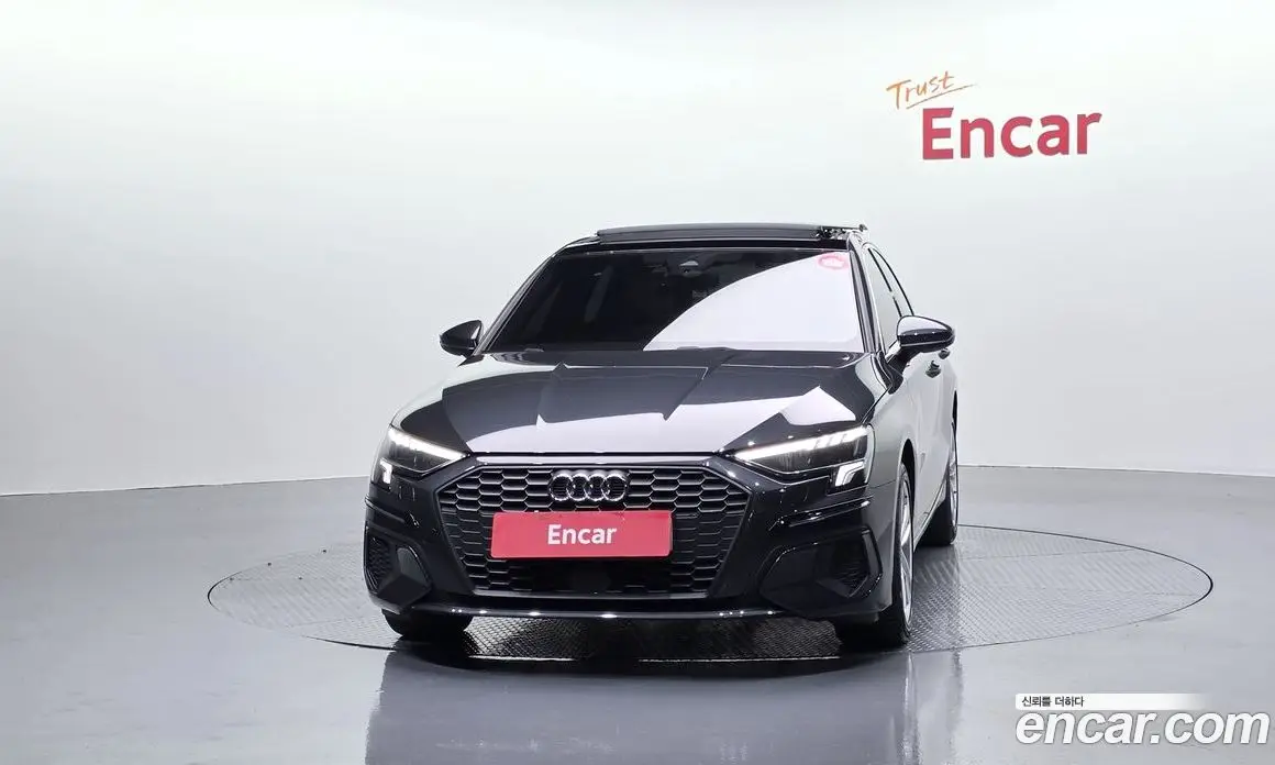 Audi A3 2023 2.0 автомат (гидро), фото 3 Audi A3 2023 2.0 автомат (гидро), фото 3